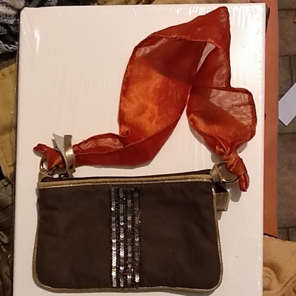 Small brown sequin purse